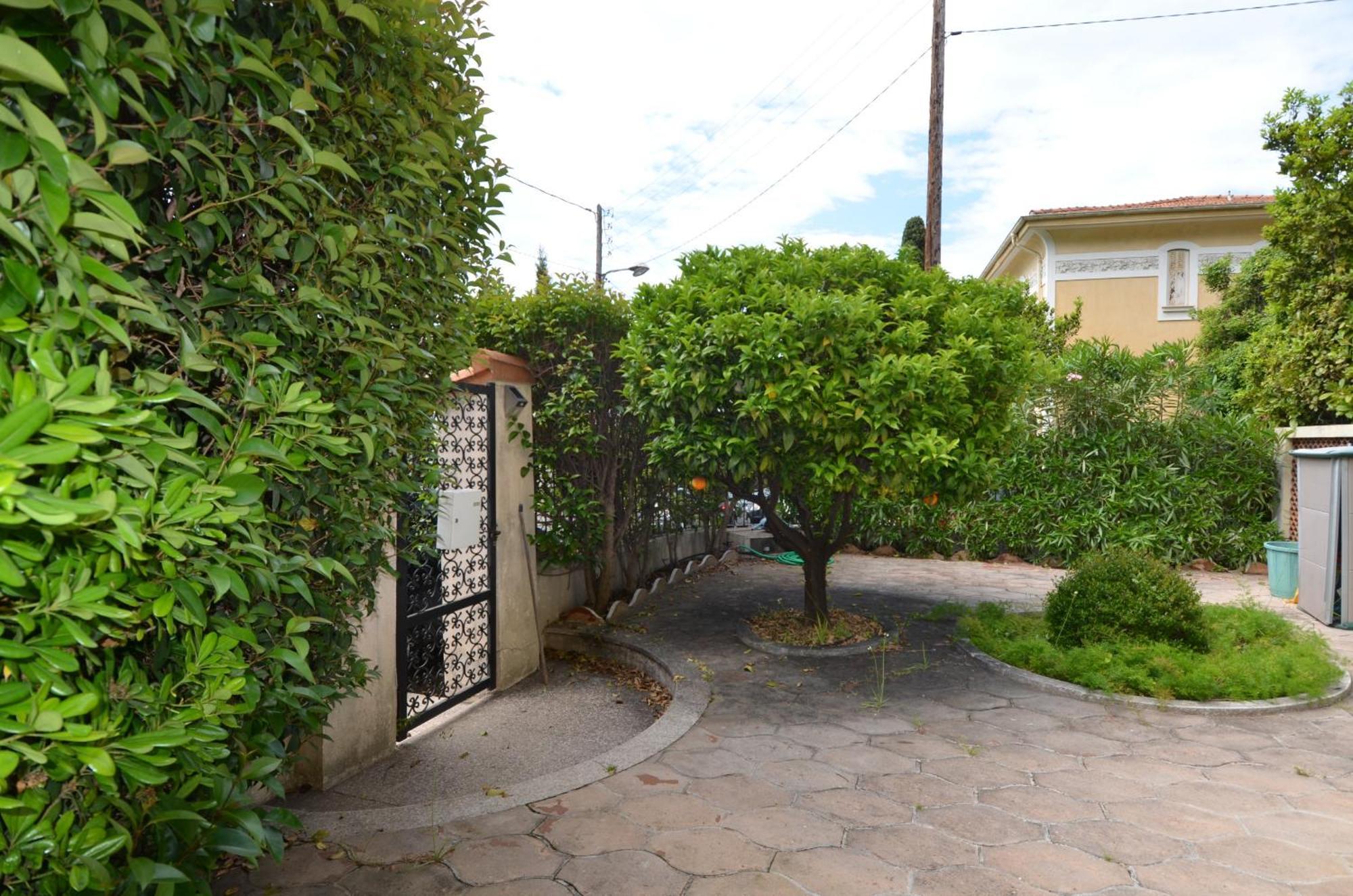 Appartement d'époque avec jardin et parking 4 personnes Le Port de Niza Exterior foto
