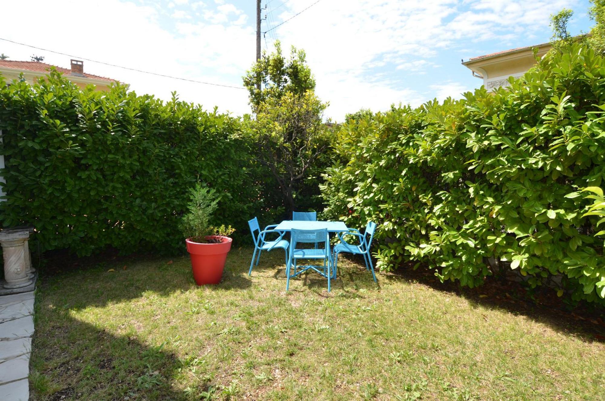Appartement d'époque avec jardin et parking 4 personnes Le Port de Niza Exterior foto